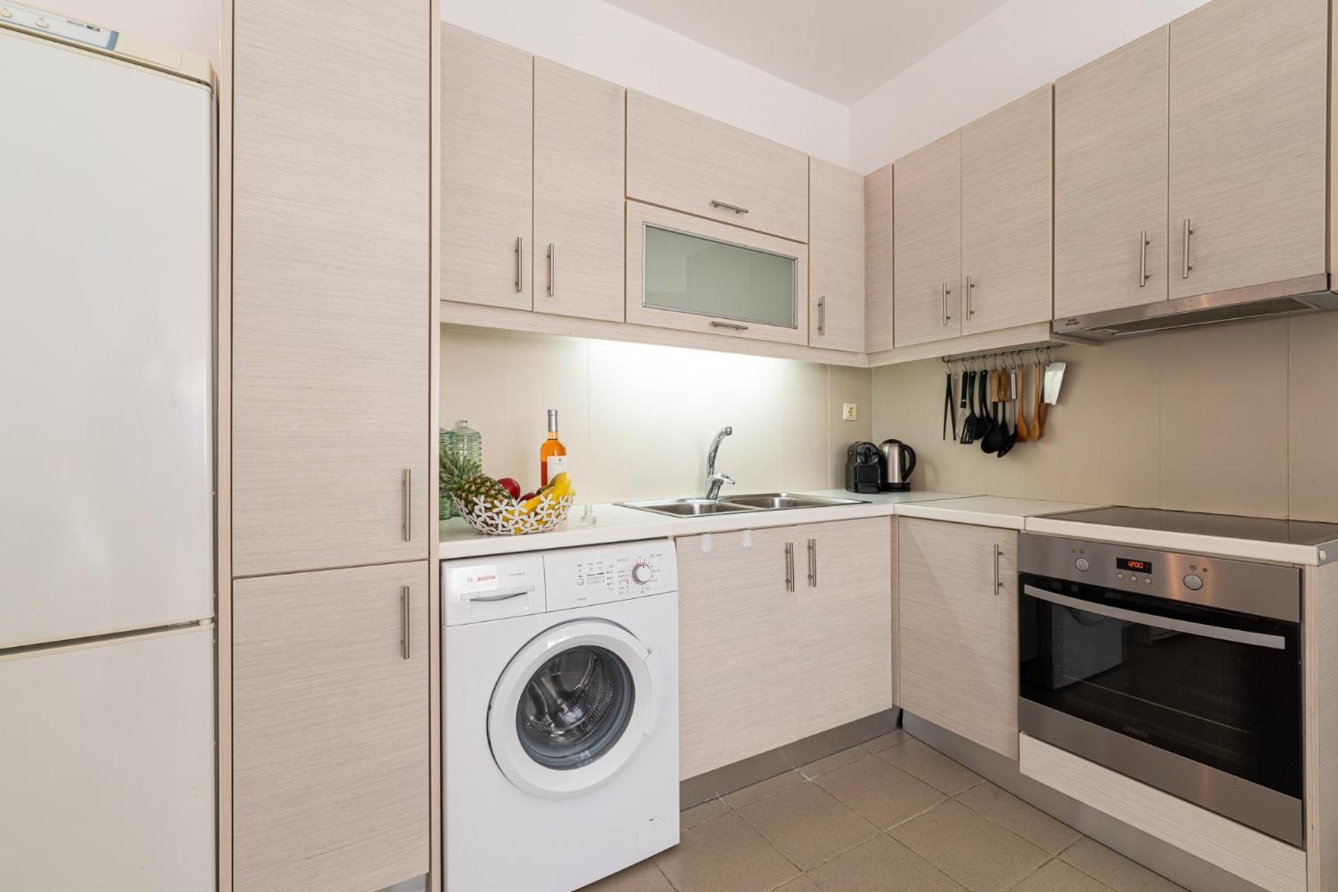 Elio A 1Bdr Apt With Garden 1 Min From The Beach By Hospi Iraklio Eksteriør bilde